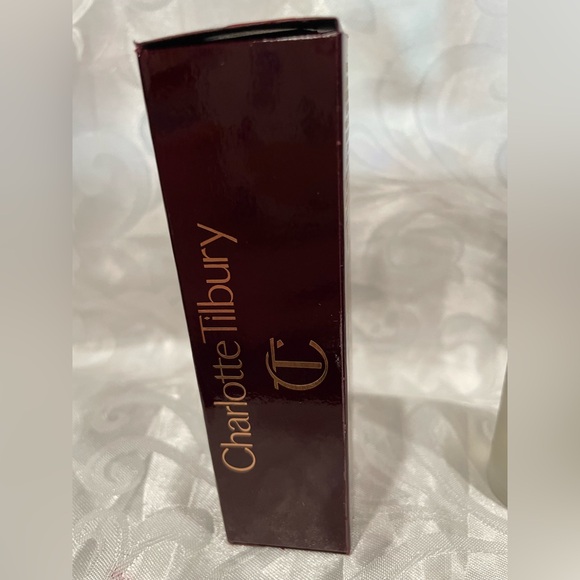 Charlotte Tilbury Makeup Setting Spray Box New - Picture 2 of 5